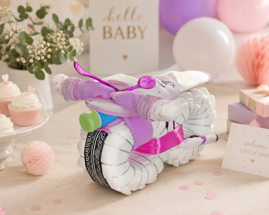 Windelmotorrad ROCKSTAR in Rosa – originelle Windeltorte zur Geburt eines Mädchens