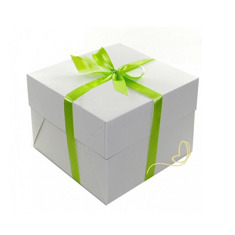 Geschenkbox zur Geburt KUSCHELTIER ESEL grün | 6-teilig grün
