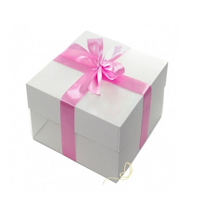 Geschenkbox zur Geburt SPIELUHR TEDDYBÄR | Geschenkkorb 6-teilig rosa