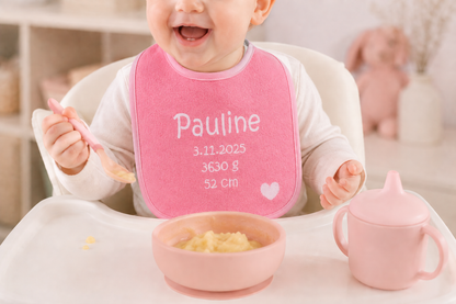1x Personalisiertes Babylätzchen mit Namen & Geburtsdaten - Individuell bedruckt