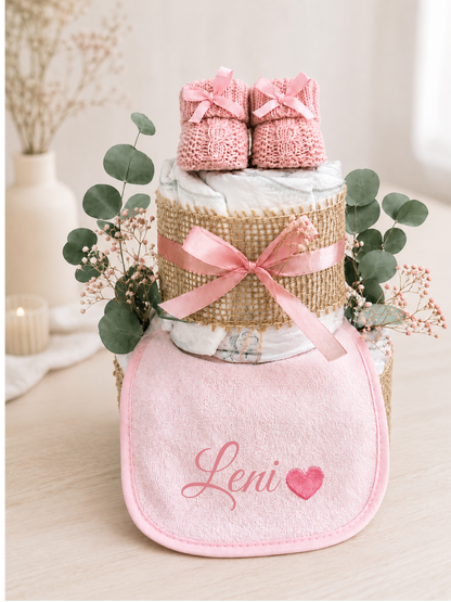 Windeltorte Rosa mit Lätzchen & Booties
